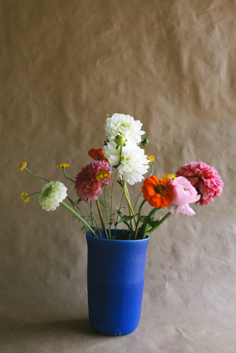 Klein Blue Aura Vase – Casa de Stela