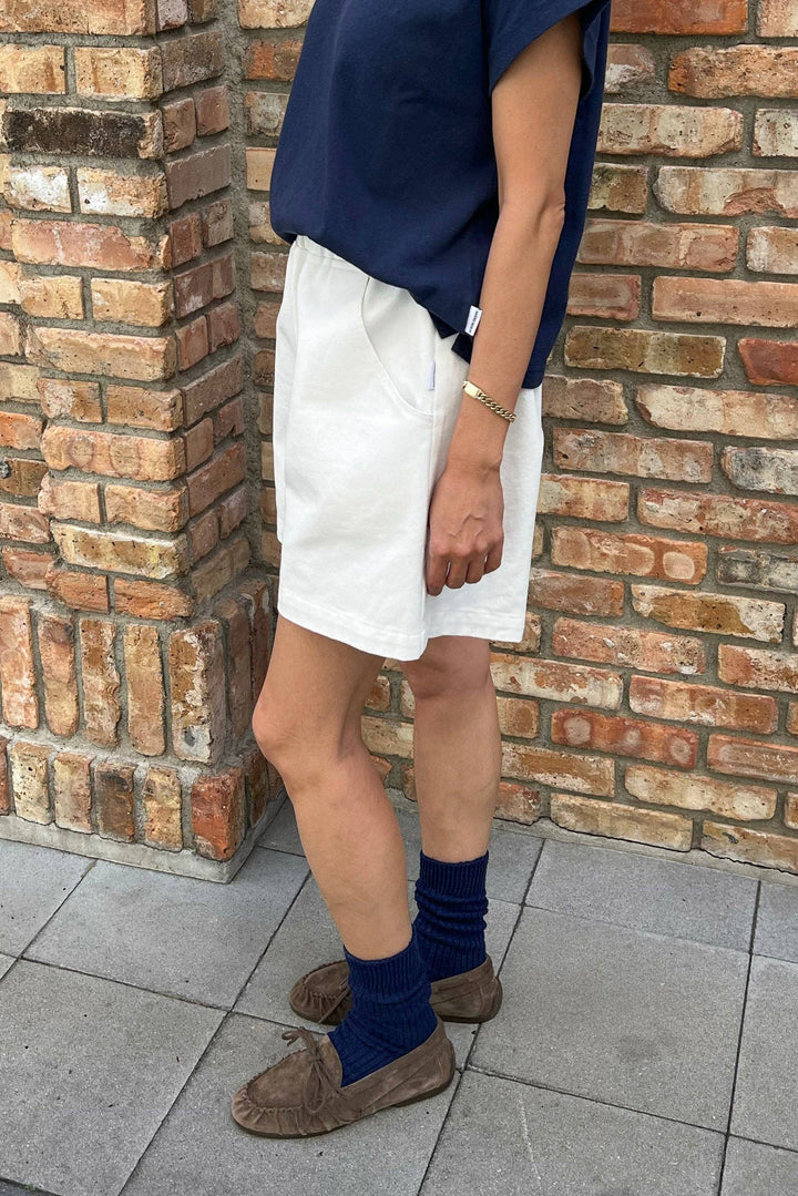 City Shorts: Milk