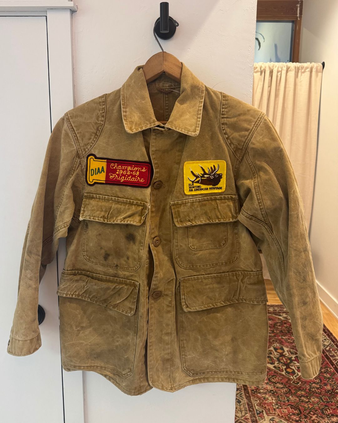 1960's Vintage Men’s Hunting Jacket / Field Coat – Patina Canvas w/ Patches - S/M