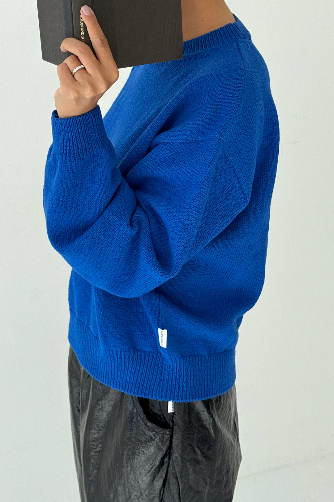 Le Bon Milo Cotton Sweater: Cobalt