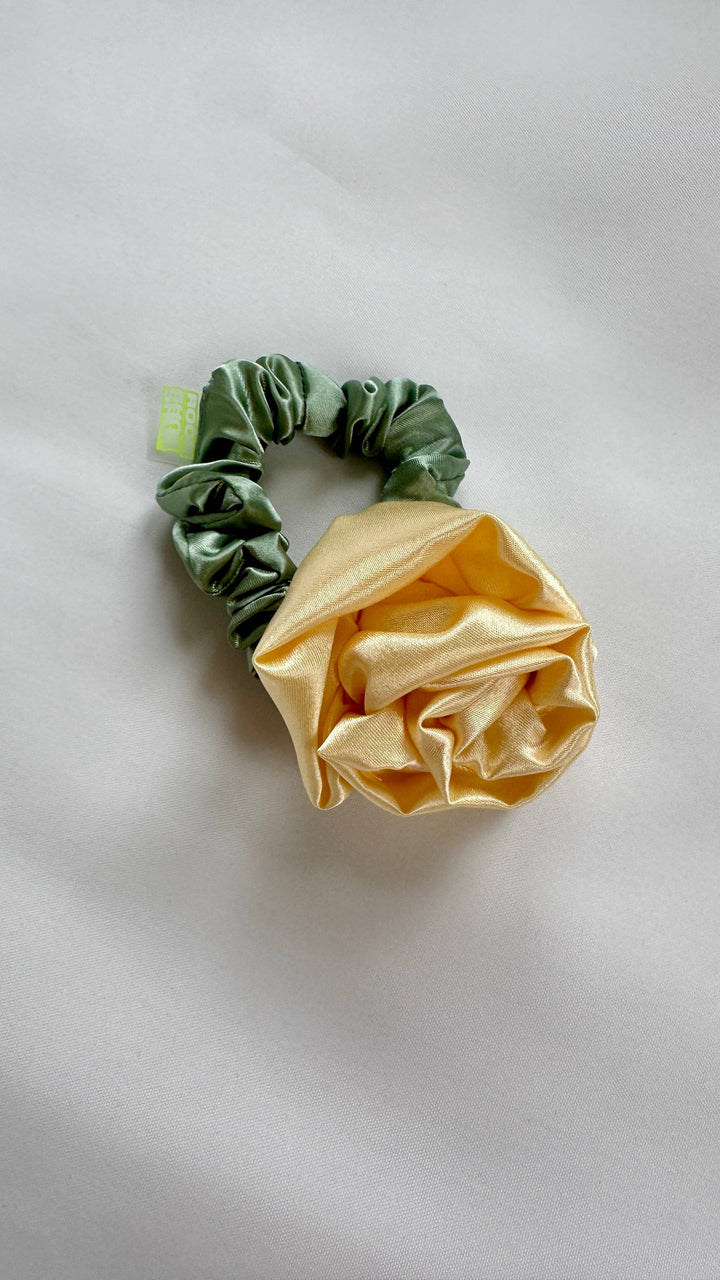 Rosette Scrunchie: Petal Pink