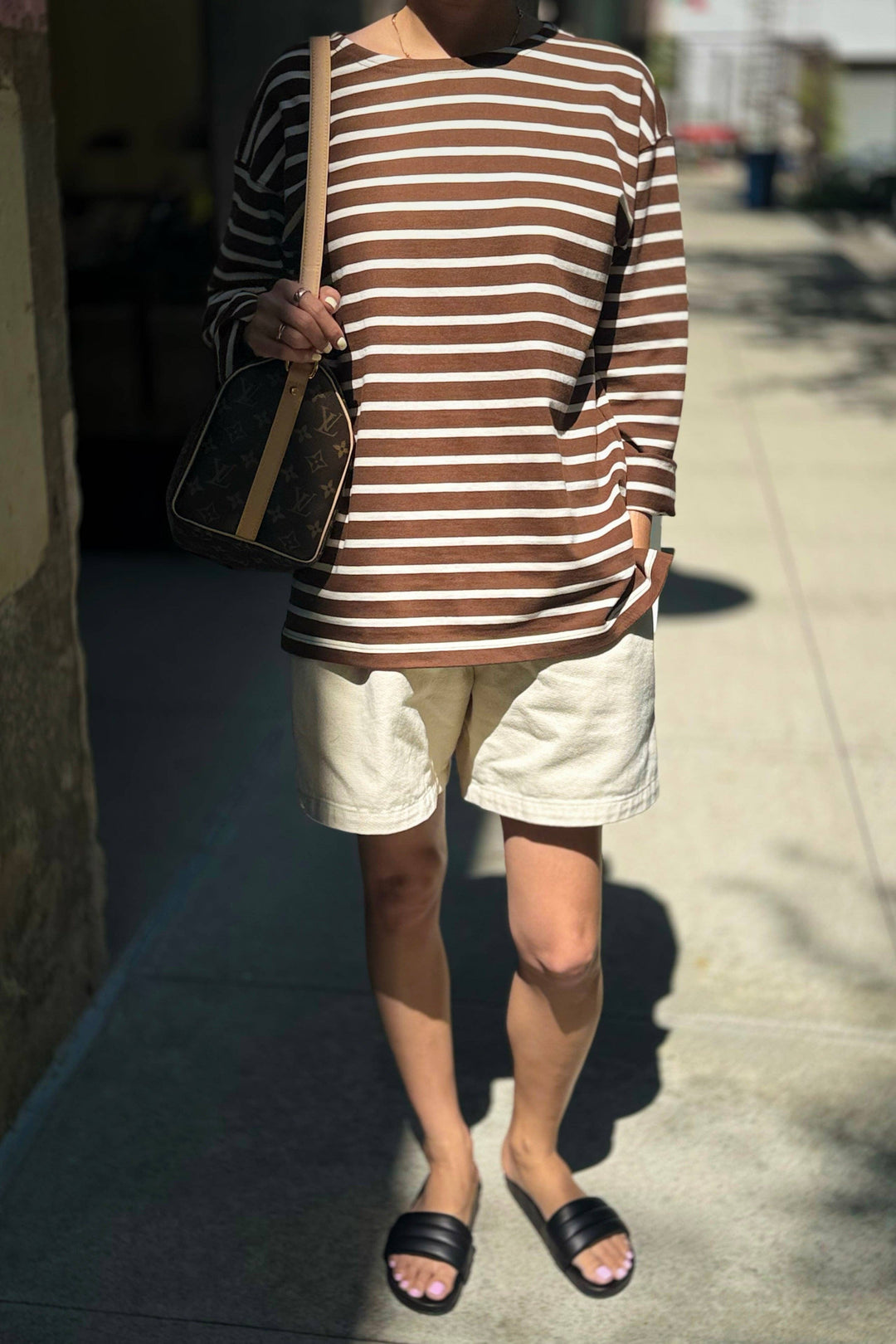 Marseille Top: White Stripe on Coffee