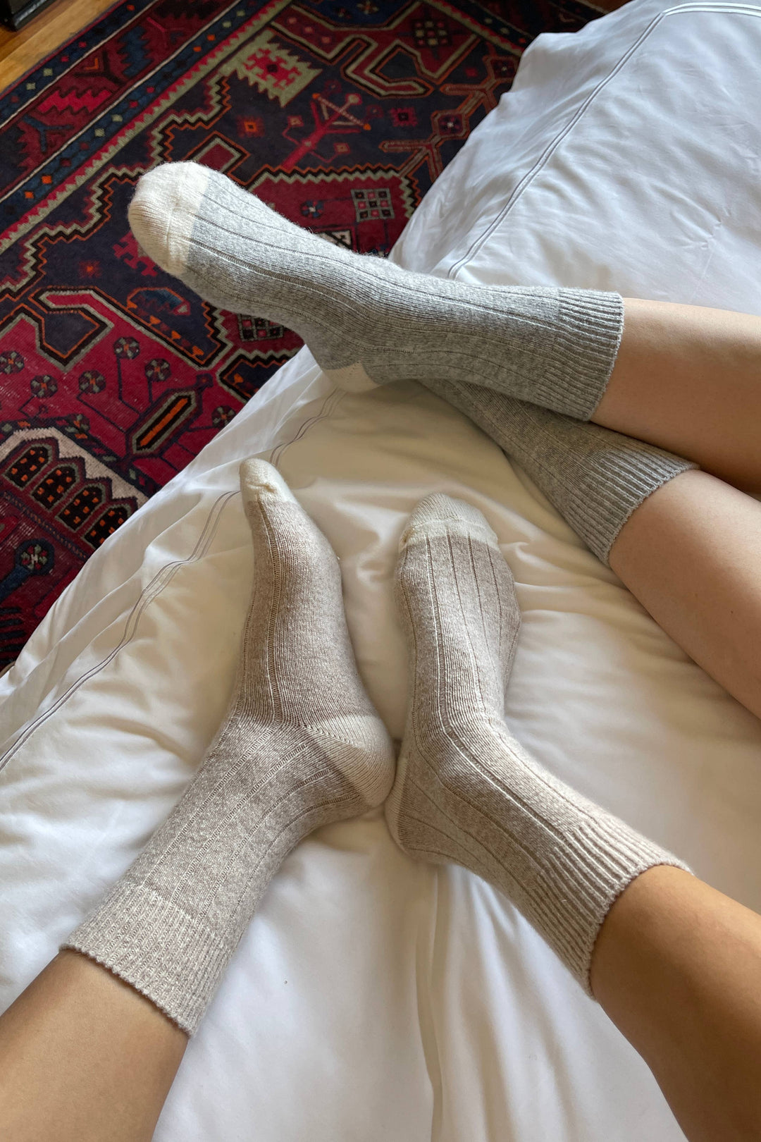 Classic Cashmere Socks: Grey Melange