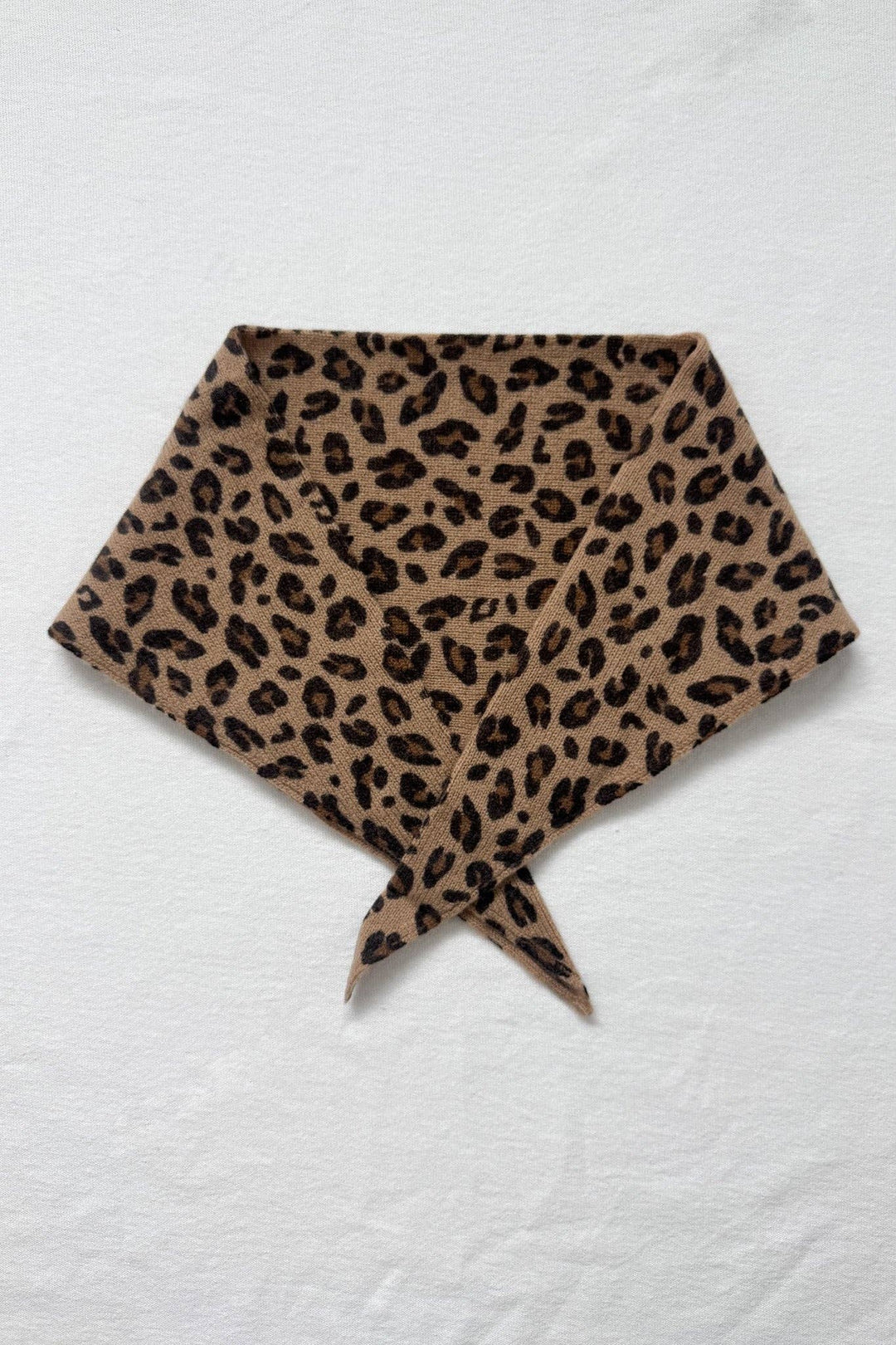 Le Bon Cashmere Bandana: OATMEAL