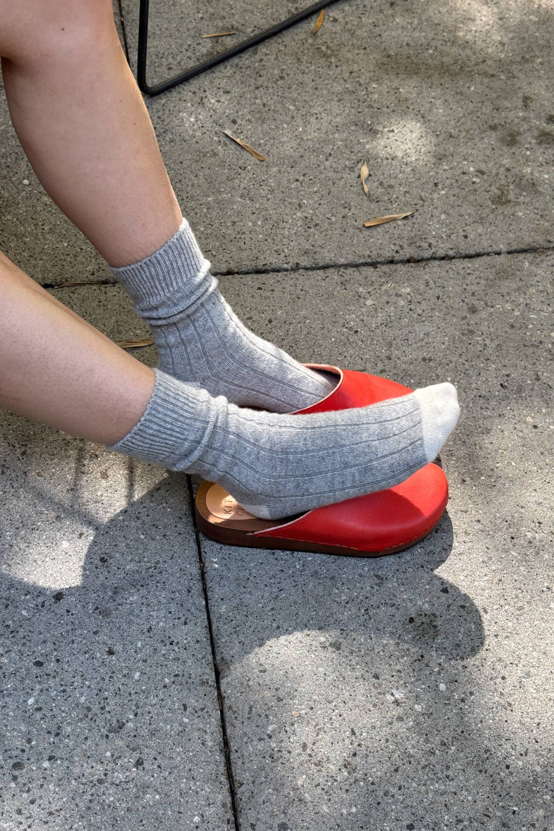 Classic Cashmere Socks: Grey Melange