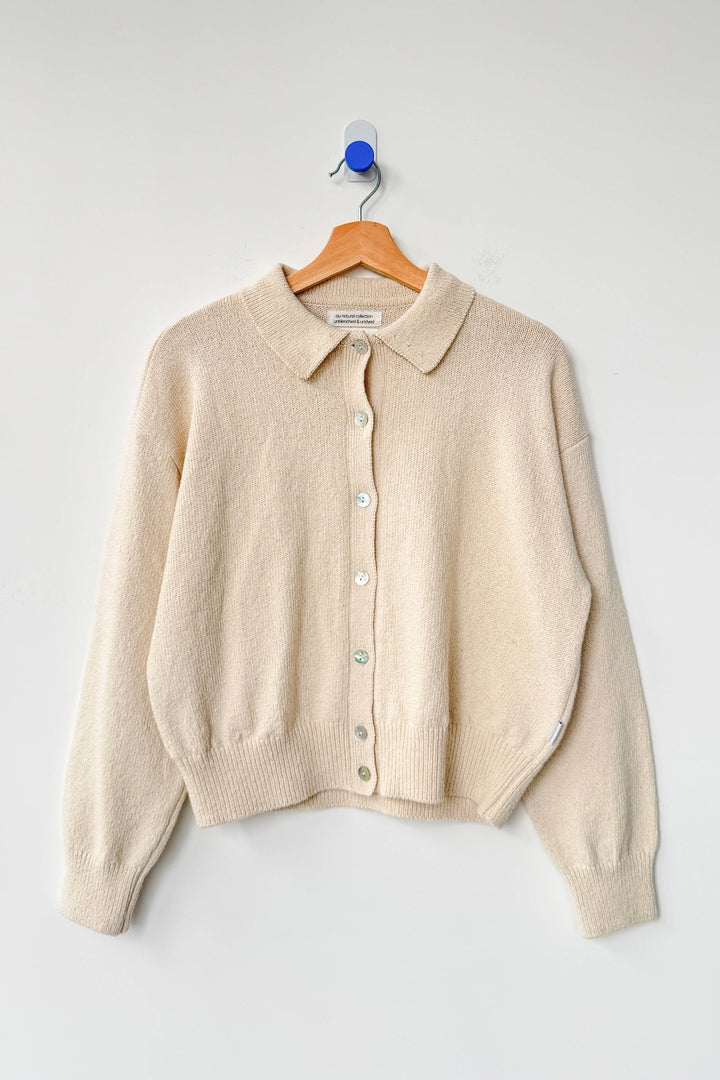 The Club Cardigan: Naturel