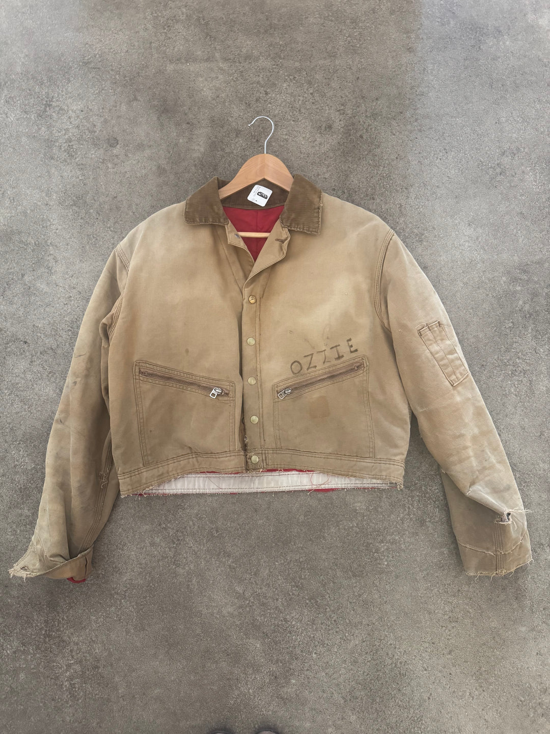 Cropped Carhartt 02 (OZZIE) - Medium