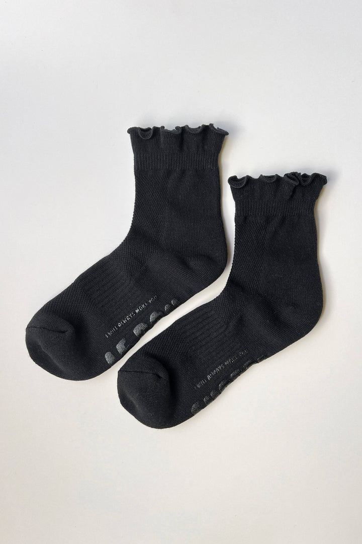 Ruffled Hugger Crew Socks: BLACK