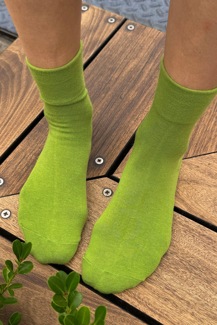 Sneaker Socks: AZALEA