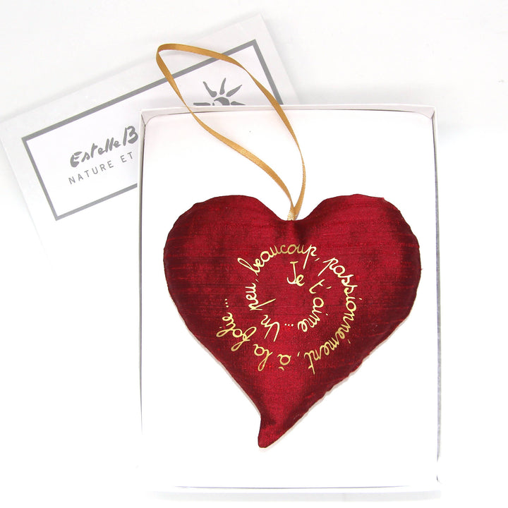 French lavender heart sachet. Christmas gift / ornement: Dark red ruby