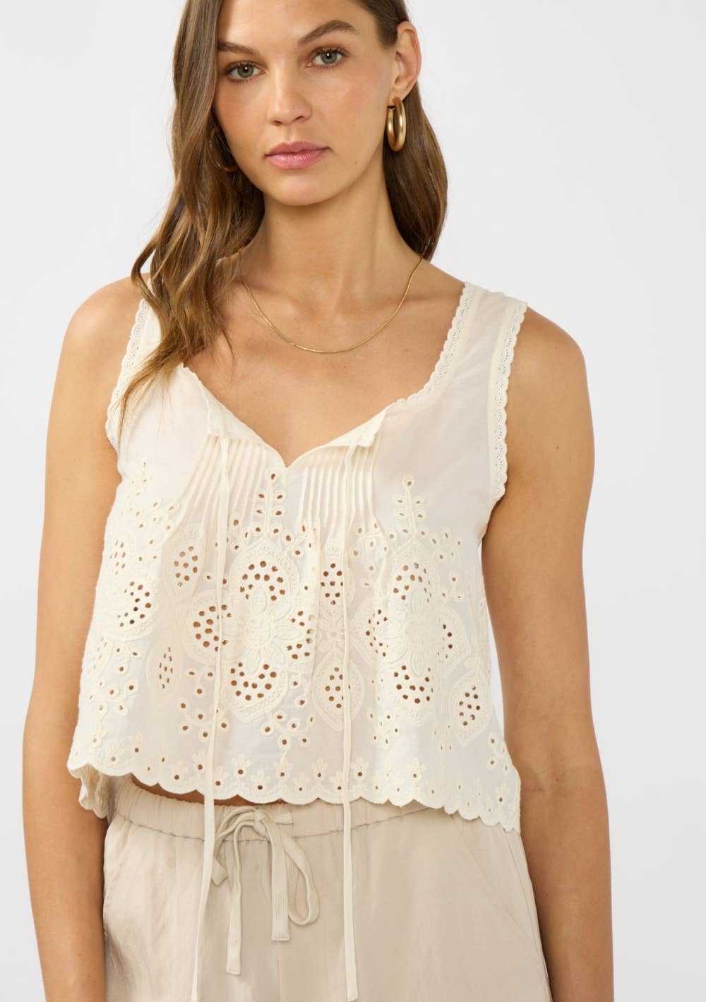 Sierra Eyelet Trim Crop Tank