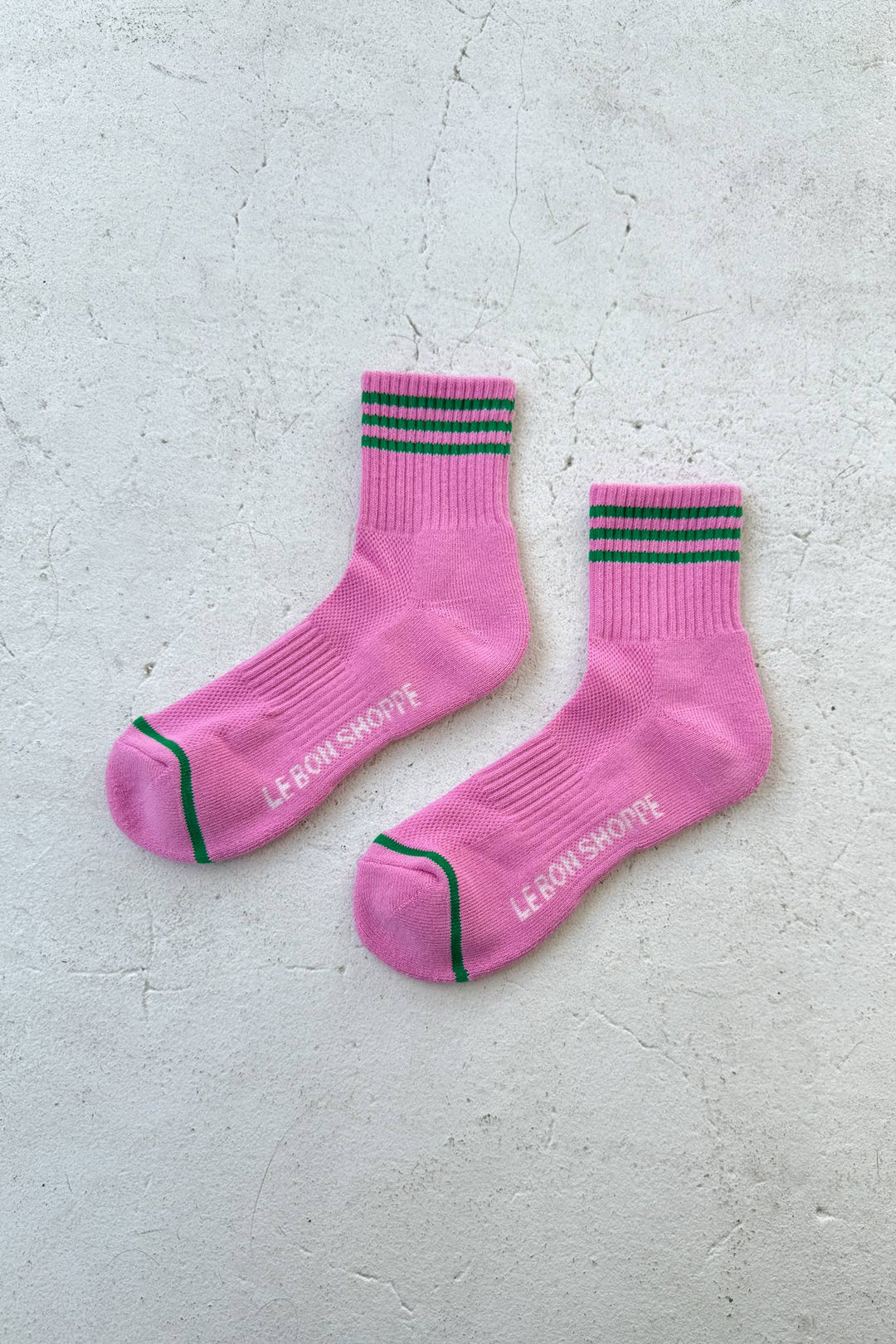 Girlfriend Socks: Leche