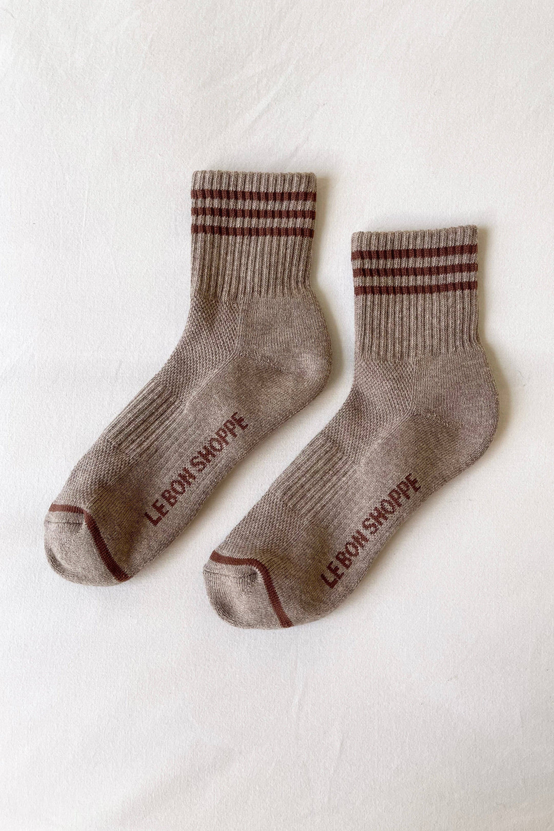 Girlfriend Socks: Mahogany